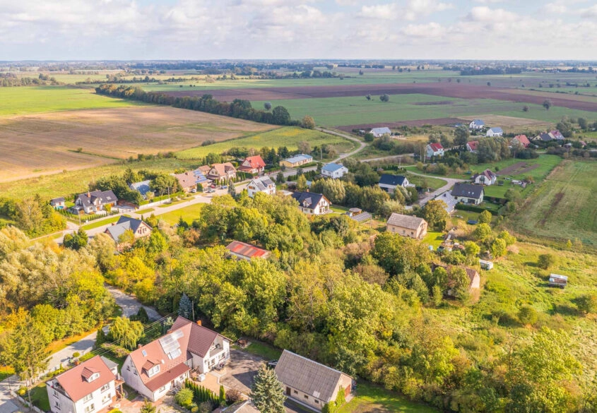 Działka budowlana w urokliwym miejscu Miłocina