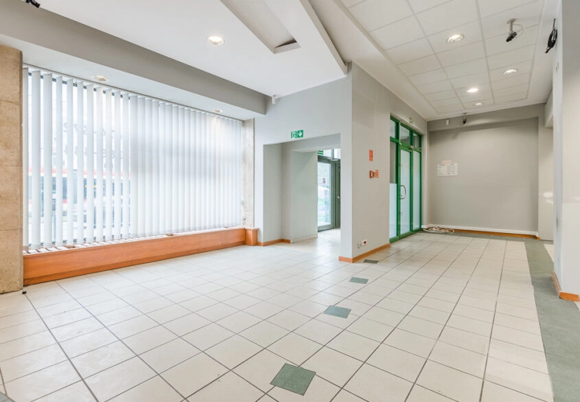 Lokal handlowo usługowy z witryną Wrzeszcz