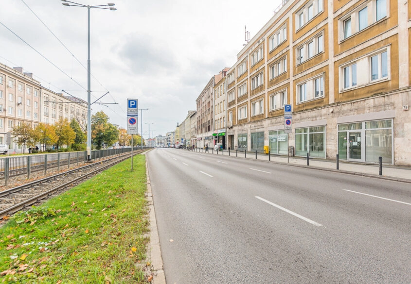 Lokal handlowo usługowy z witryną Wrzeszcz