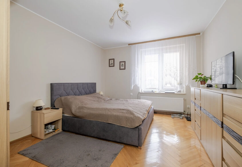 Sprzedam dom wolnostojący z dużym ogrodem