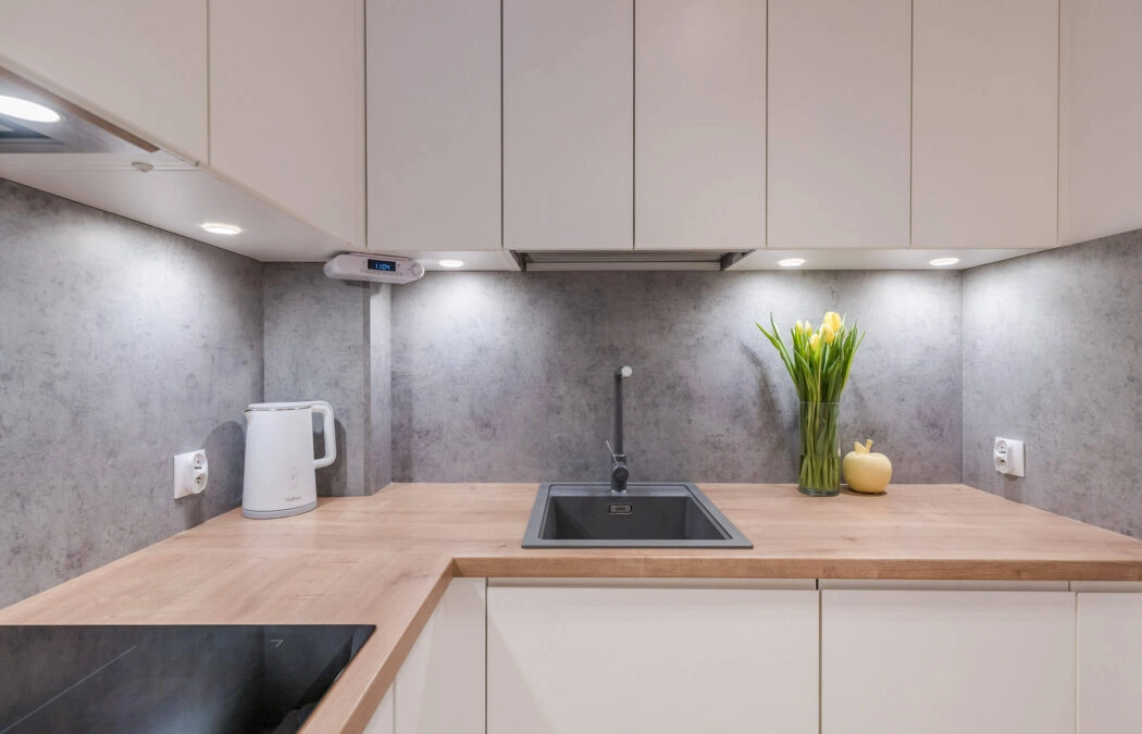 WYSOKI PARTER Z OGRODEM !!!