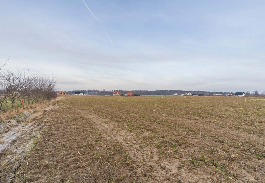 Budowalna | 949m2 | Południowy ogród