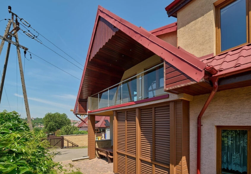 Budynek na działalność biurowo -usługową.