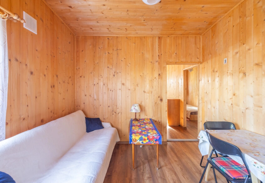 Domek rekreacyjny zadbadny 50 m od Jeziora