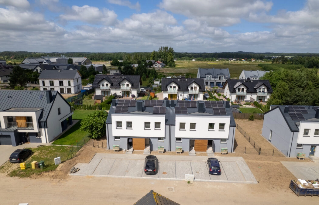 Dom jednorodzinny, samowystarczalny energetycznie