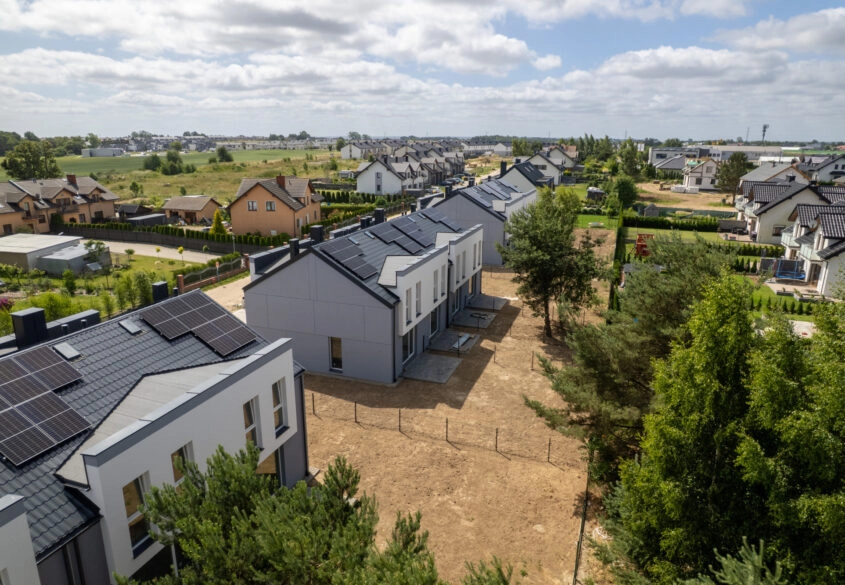 Dom jednorodzinny, samowystarczalny energetycznie