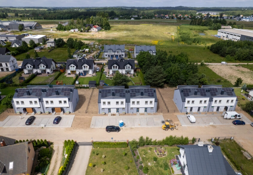 Dom jednorodzinny, samowystarczalny energetycznie