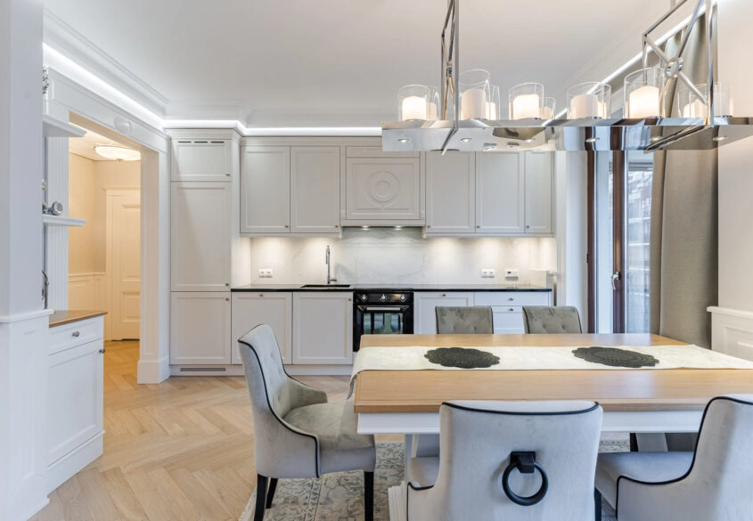 Wyjątkowy apartament na Szafarnii