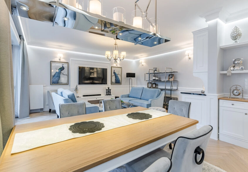 Wyjątkowy apartament na Szafarnii