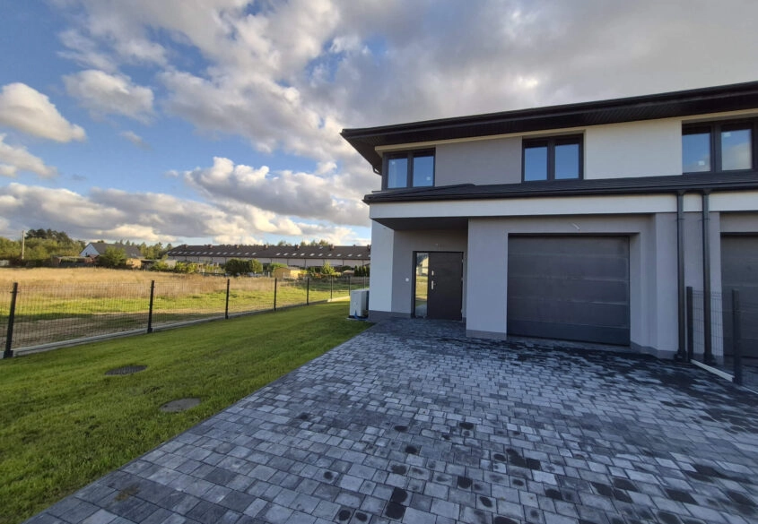 Nowoczesny Bliźniak Banino bez 2%Pcc