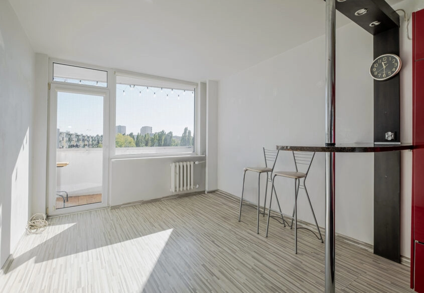 2 pokoje gotowe do wprowadzenia blisko morza!