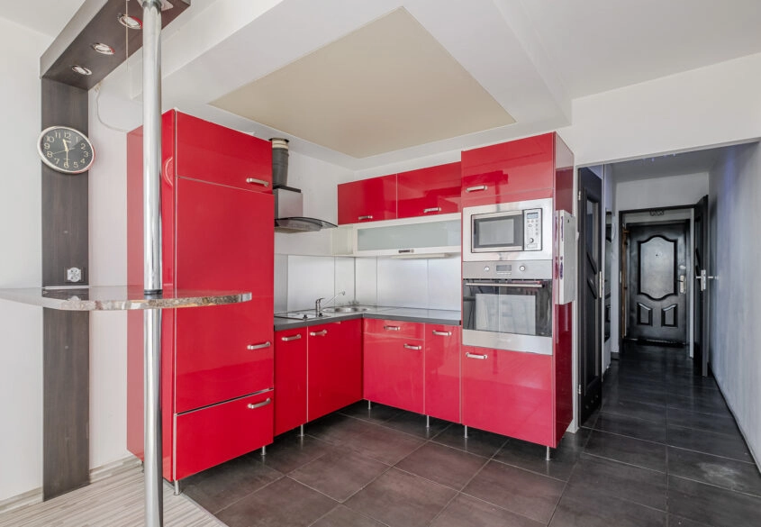 2 pokoje gotowe do wprowadzenia blisko morza!