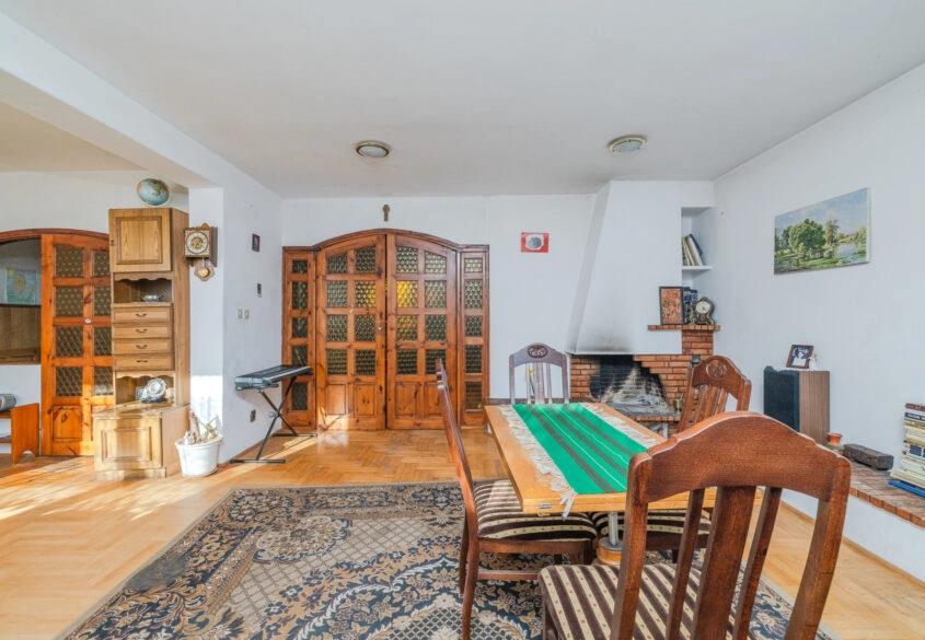 Ogromny potencjał dla dużej rodziny lub wynajem!