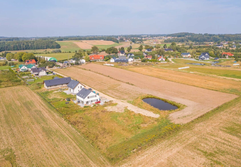 PRĄD I WODA  | PŁASKA | OGRÓD OD POŁUDNIA