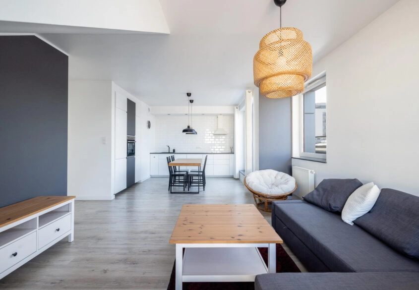 Apartament w Śródmieściu, 3 pokoje z m. postojowym