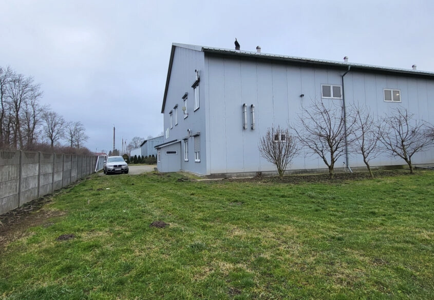 Hala 959m2 na działce 1,7HA koło Elbląga