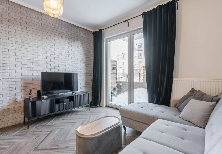 Przytulne 2 pokoje z ogródkiem