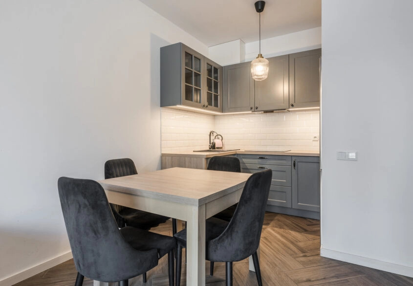 Przytulne 2 pokoje z ogródkiem