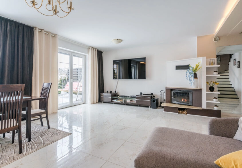 Zamknięte osiedle | 6 pok | Garaż | Gazowe