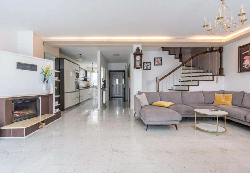 Zamknięte osiedle | 6 pok | Garaż | Gazowe