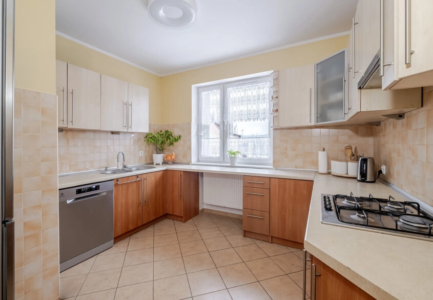 Mieszkanie z własnym ogródkiem - 3 pokoje