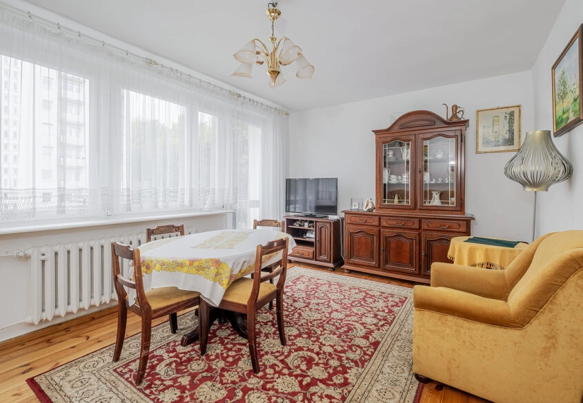 4 pokoje z osobną kuchnią w Oliwie