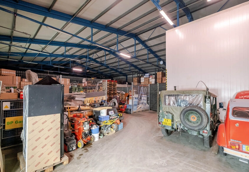 Na sprzedaż hala magazynowa w Pruszczu Gdańskim!