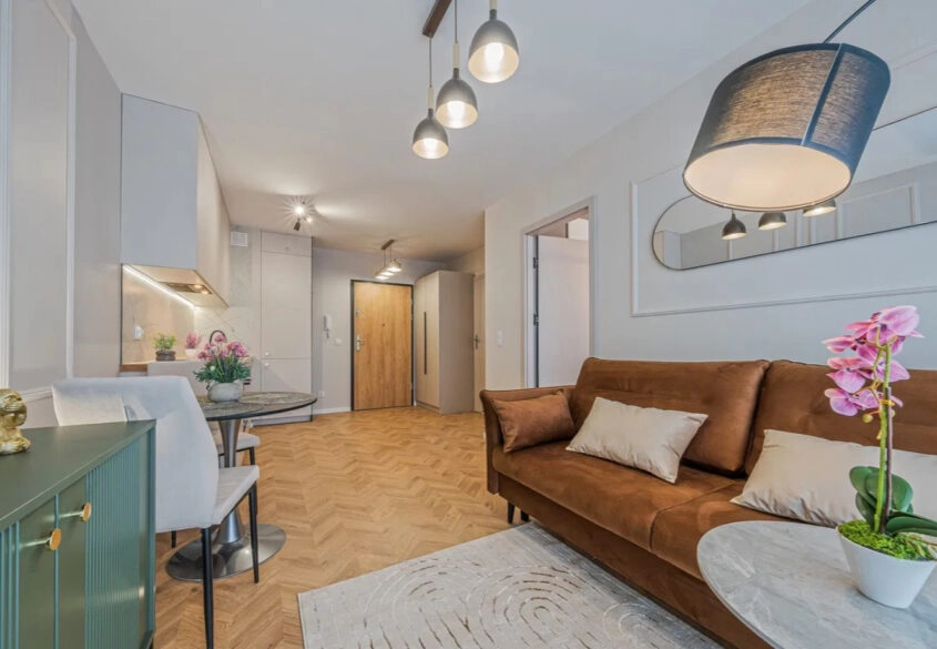 2 pokoje z balkonem i miejscem postojowym!