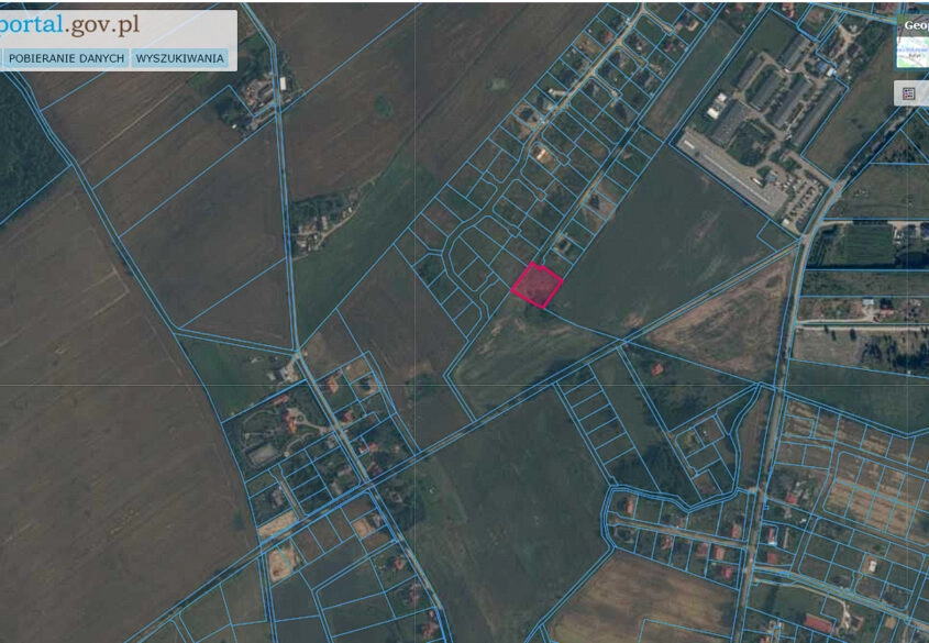 Uzbrojona | Kwadratowa | Mpzp | Na wzgórzu