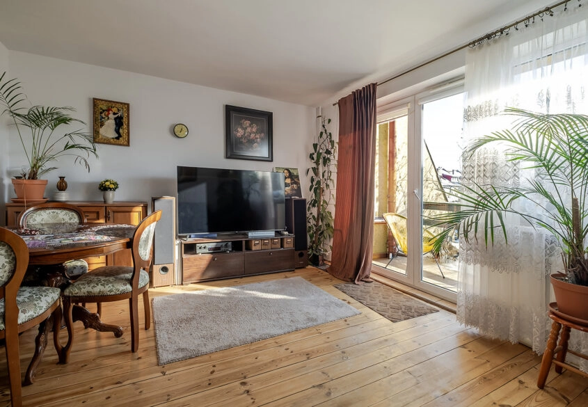 Dom szeregowy, 4 pokoje, ogród, garaż