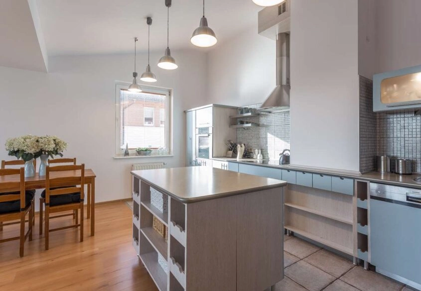 Atrakcyjne mieszkanie przy lesie.