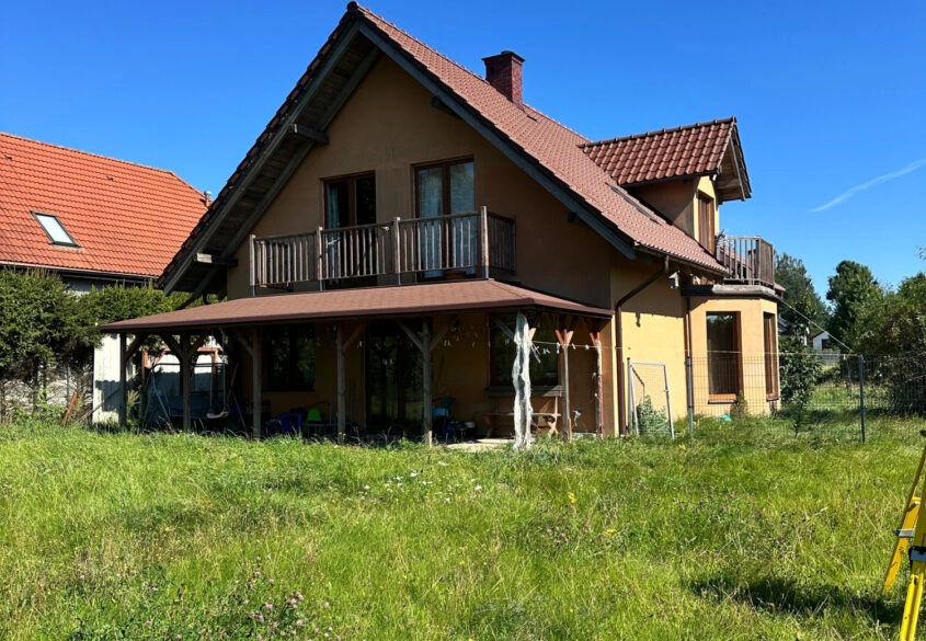 Dom wolnostojący na dużej działce - Gdańsk Klukowo