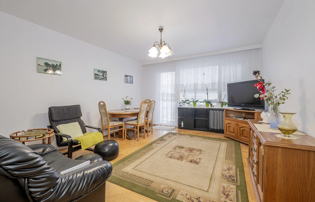 3 pokoje z osobną kuchnią