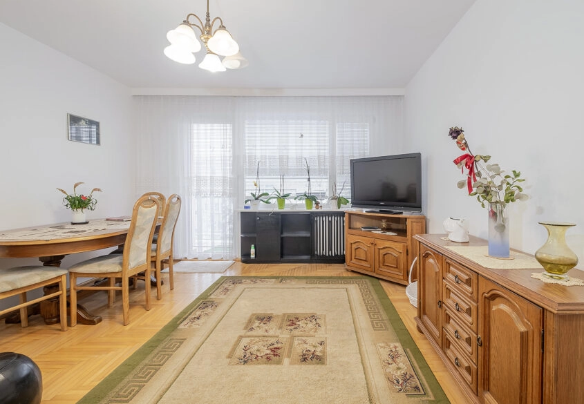 3 pokoje z osobną kuchnią