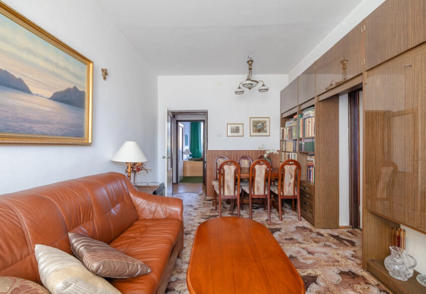 Topowa lokalizacja | Balkon | Garaż | Do remontu