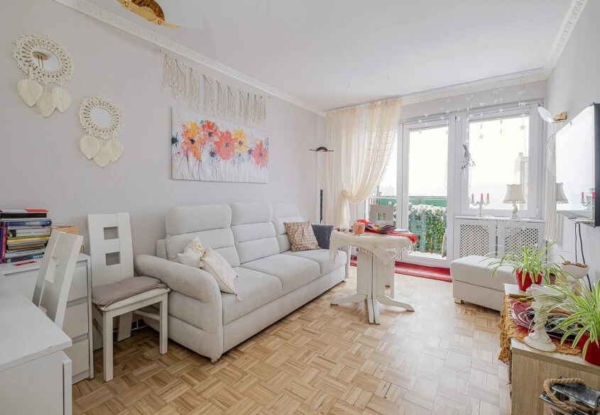 3 pokoje, ul. Stolarska Gdynia Obłuże, widok!