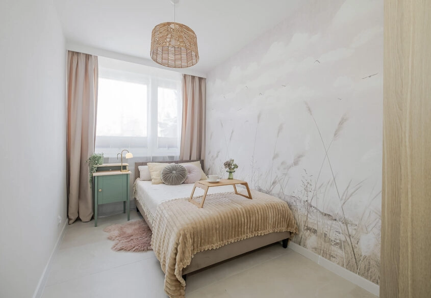 Niezależne 2 pokoje z ogródkiem, po remoncie