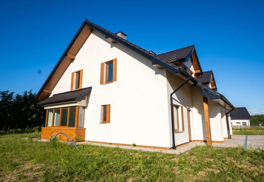 Dom bliźniak 5 pokoi garaż duża działka