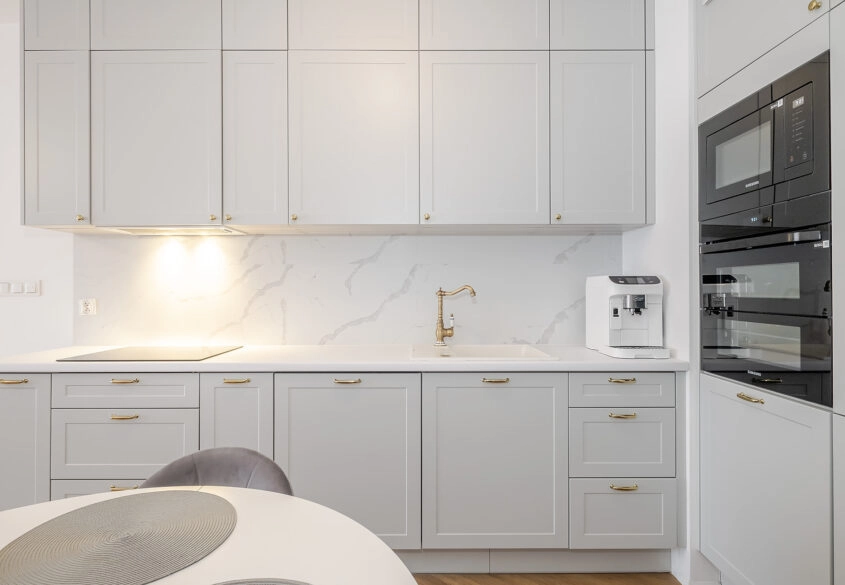 Gotowe do wejścia! 2 pokoje/winda/balkon/komórka