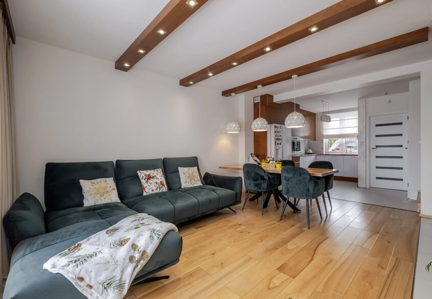 Dom w zabudowie Bliźniaczej/ładne wnętrze