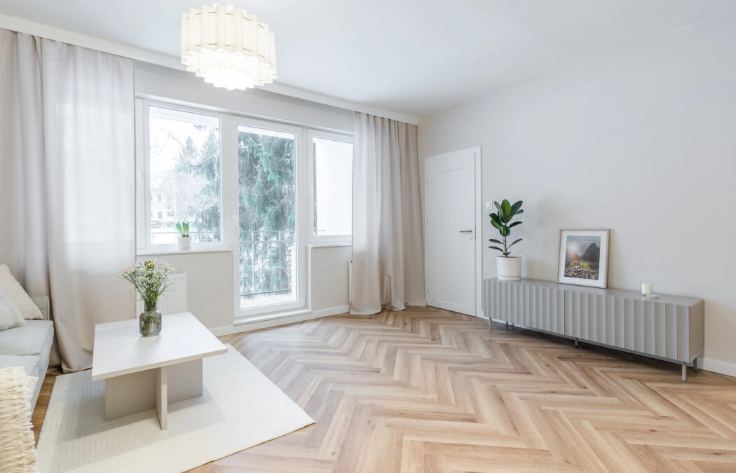 Słoneczne 2 pok po remoncie świetnie skomunikowane