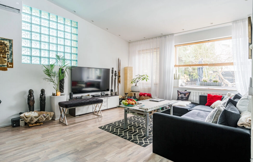 Cały parter domu zaledwie 80 m od plaży w Orłowie!