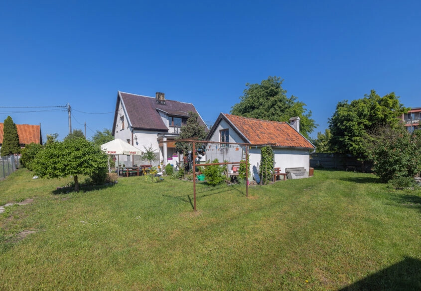 OBOK POLO! CENTRUM SZTUTOWA! DUŻA DZIAŁKA!