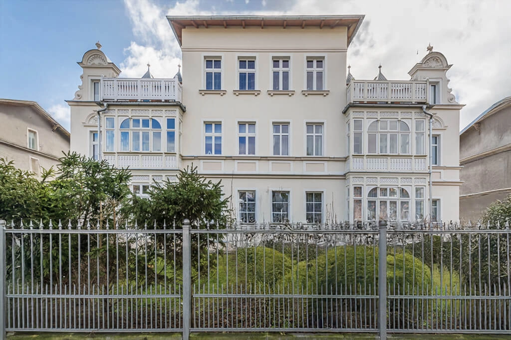 Wyjątkowy apartament w przedwojennej willi pod las