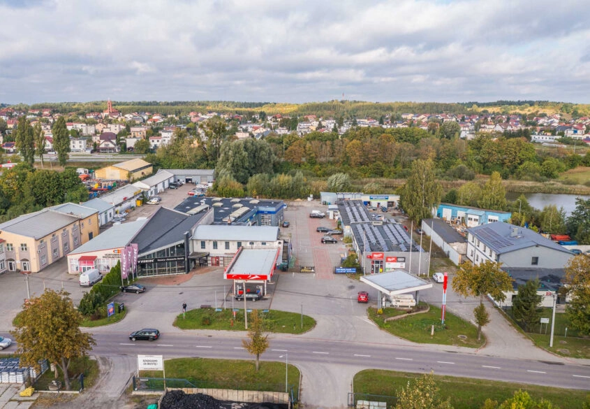 Unikatowy kompleks pod salon samochodowy 2466 m2 !