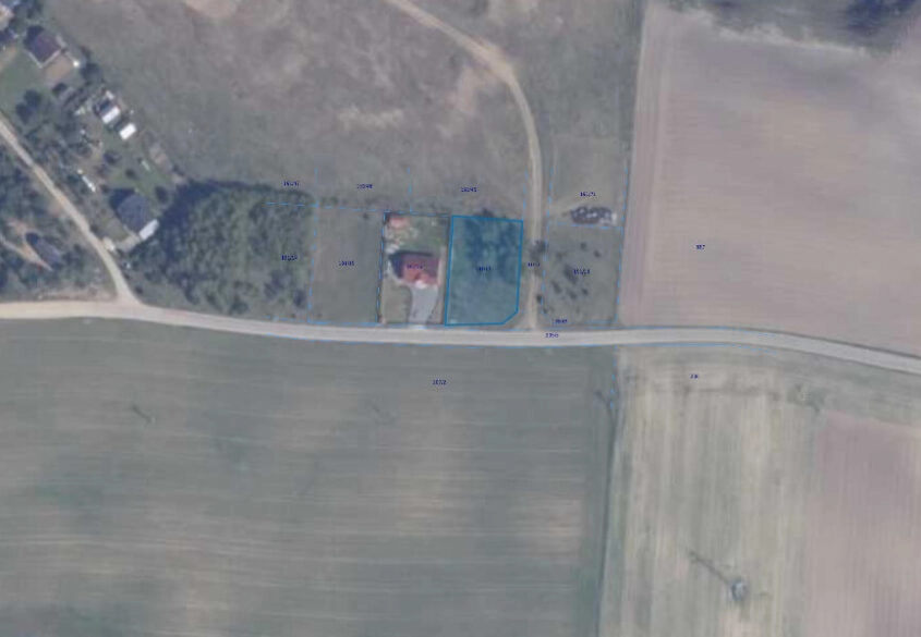 działka w Dąbrowie, gm. Stężyca, ob. Łosienice