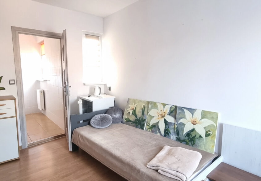 Dobrze działający pensjonat 500 m od morza