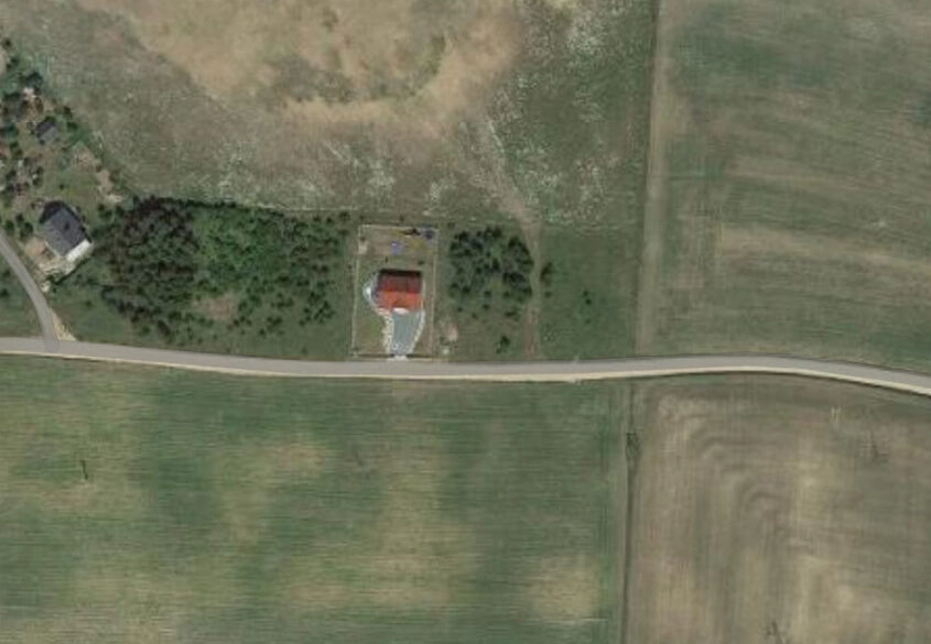 działka w Dąbrowie, gm. Stężyca, ob. Łosienice