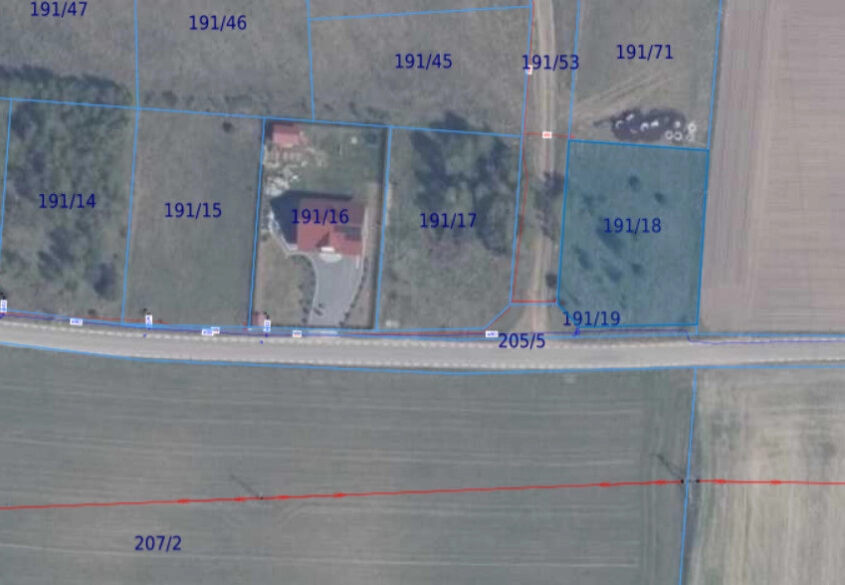 działka w Dąbrowie, gm. Stężyca, ob. Łosienice