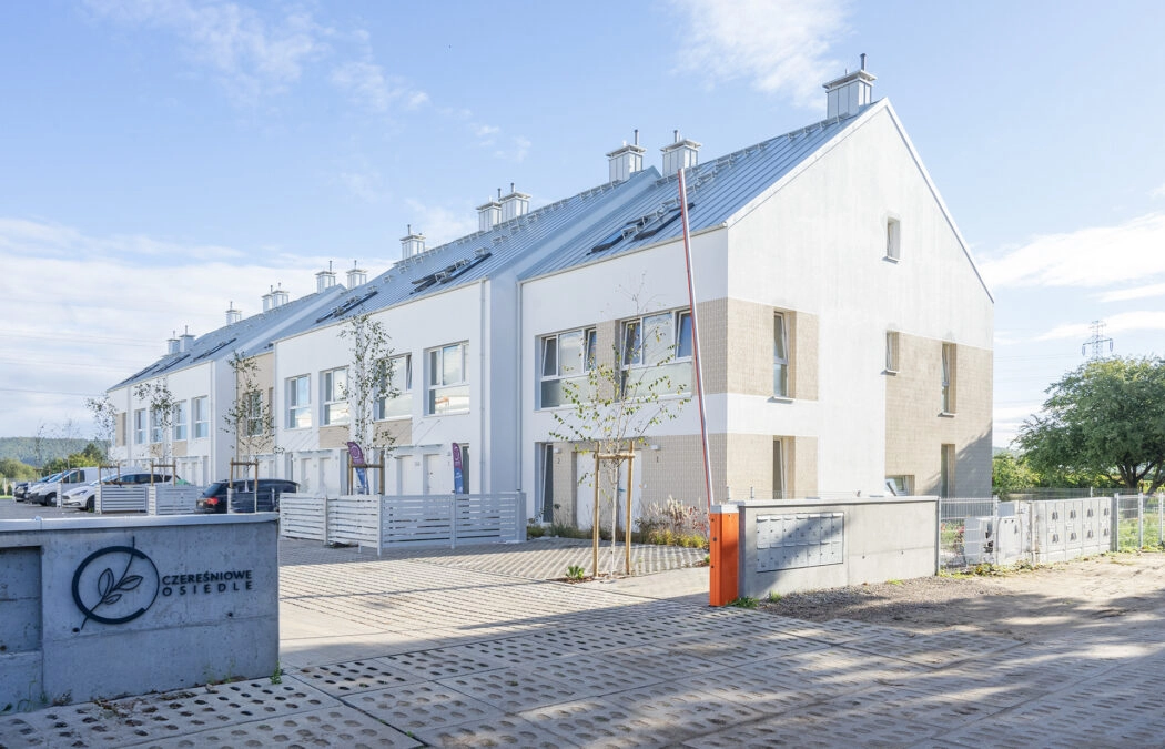 Szereg 6 pokojowy, trzy poziomy, odbiory wiosna'26